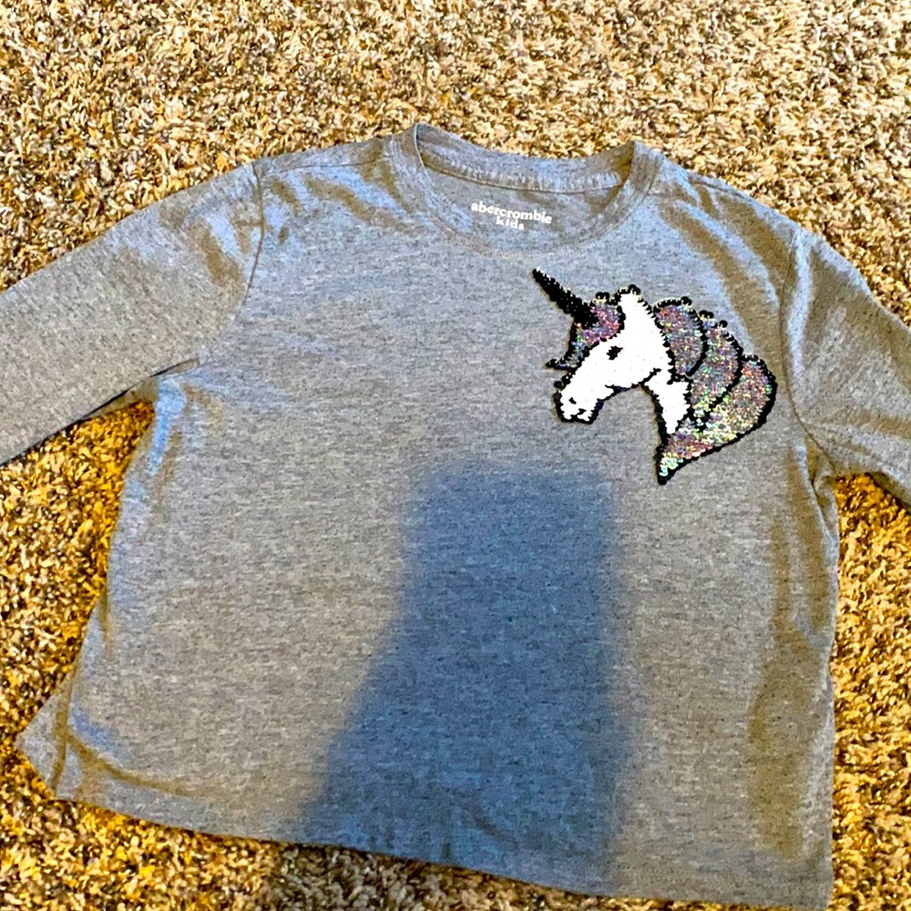 Girl Abercrombie long sleeve